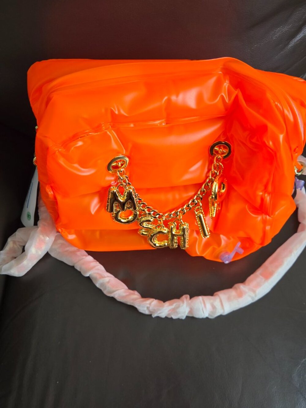 Handbag - Picture 2 of 6